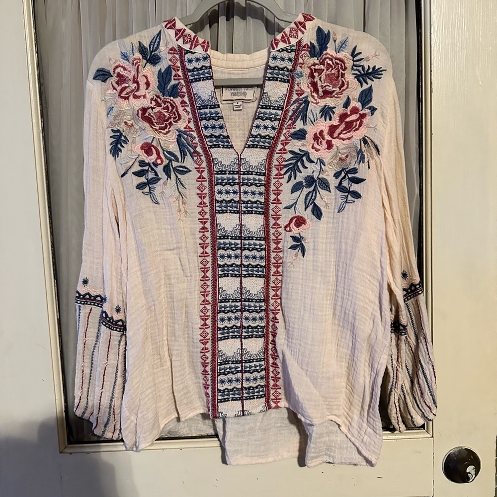 Johnny Was Pink and Cream Embroidered 3/4 Sleeve Blouse